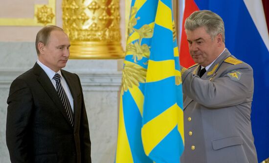 Banner of Aerospace Forces presented in Kremlin