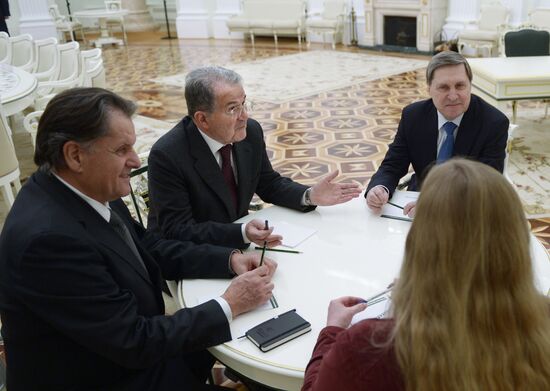 President Vladimir Putin meets with Italian ex-Premier Romano Prodi