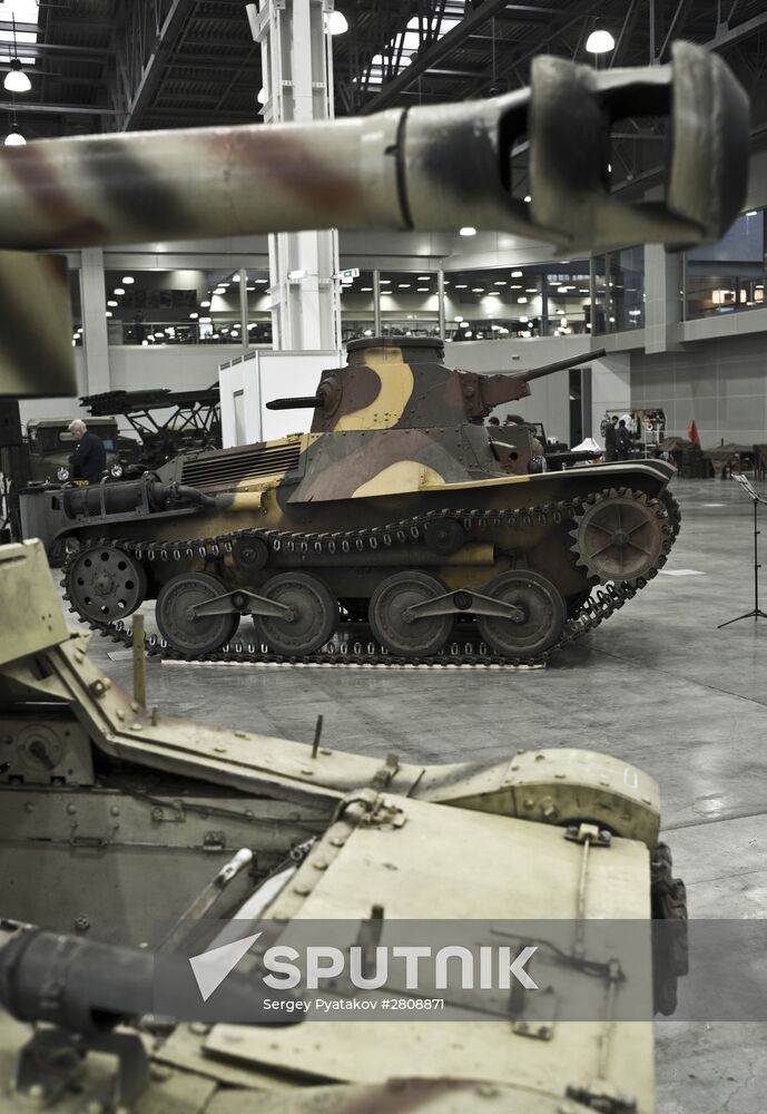 Preparations for opening of Engines of War exhibition of historical military vehicles