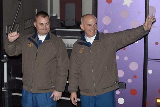 ISS Expedition 47/48 primary crew before blastoff