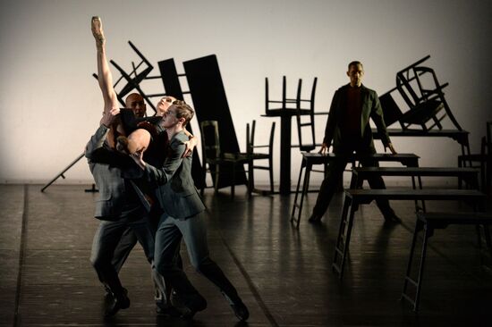 Minos and Steel Step performed at Golden Mask festival
