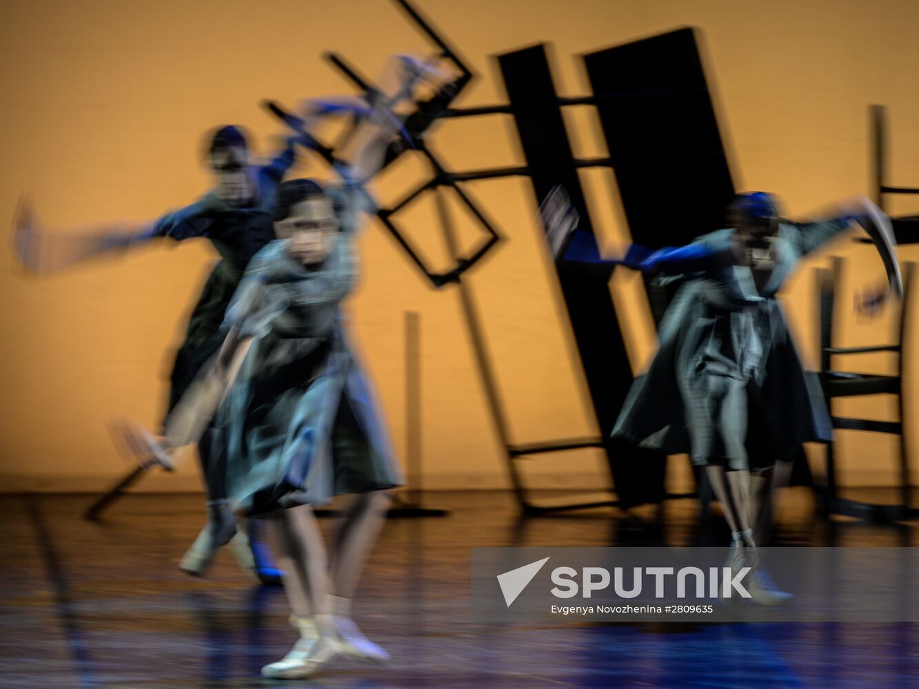 Minos and Steel Step performed at Golden Mask festival