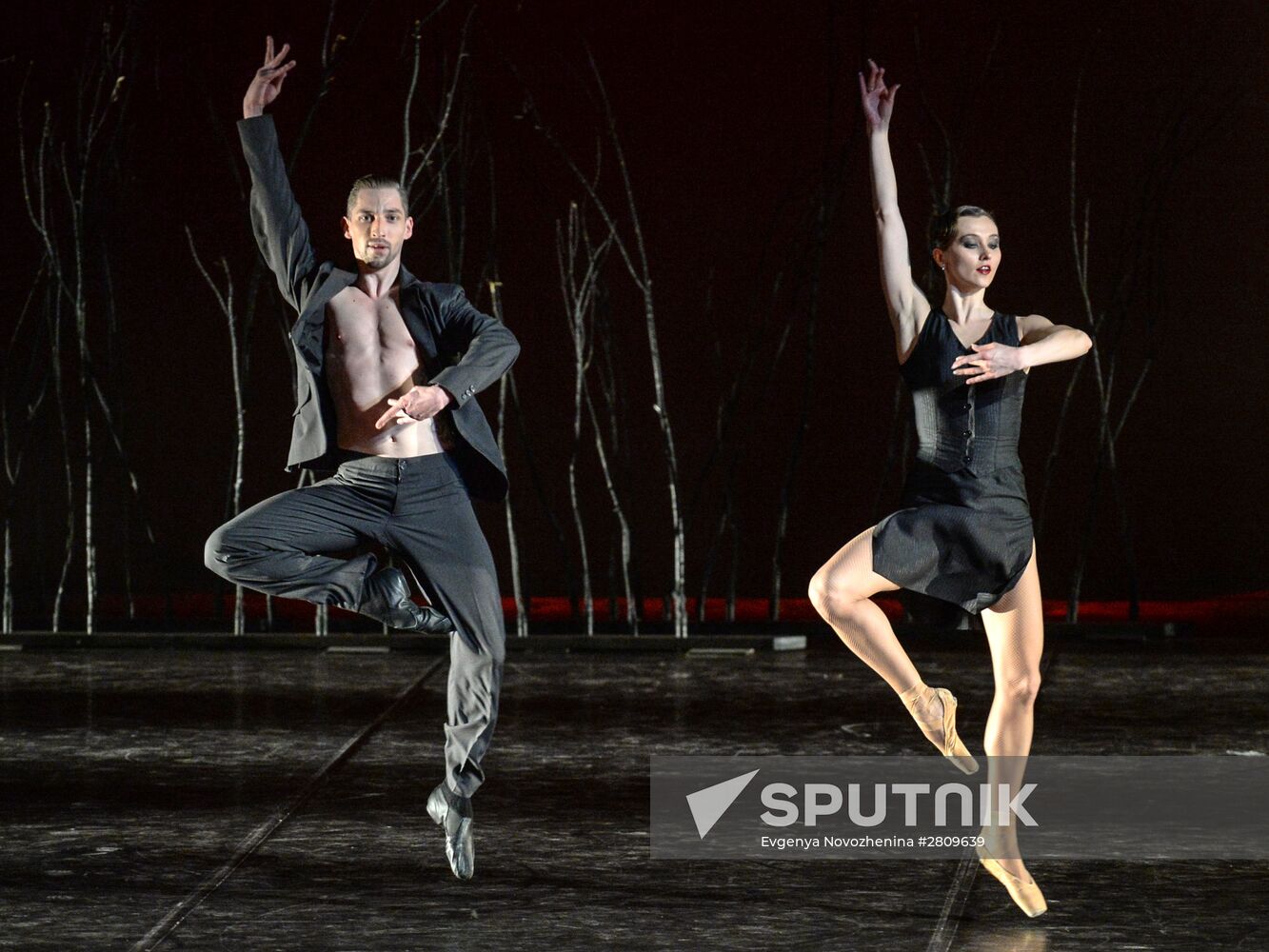 Minos and Steel Step performed at Golden Mask festival