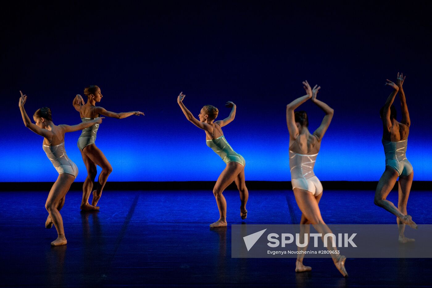 Minos and Steel Step performed at Golden Mask festival