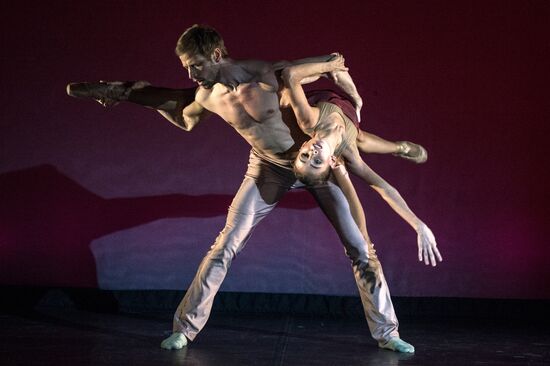 Minos and Steel Step performed at Golden Mask festival