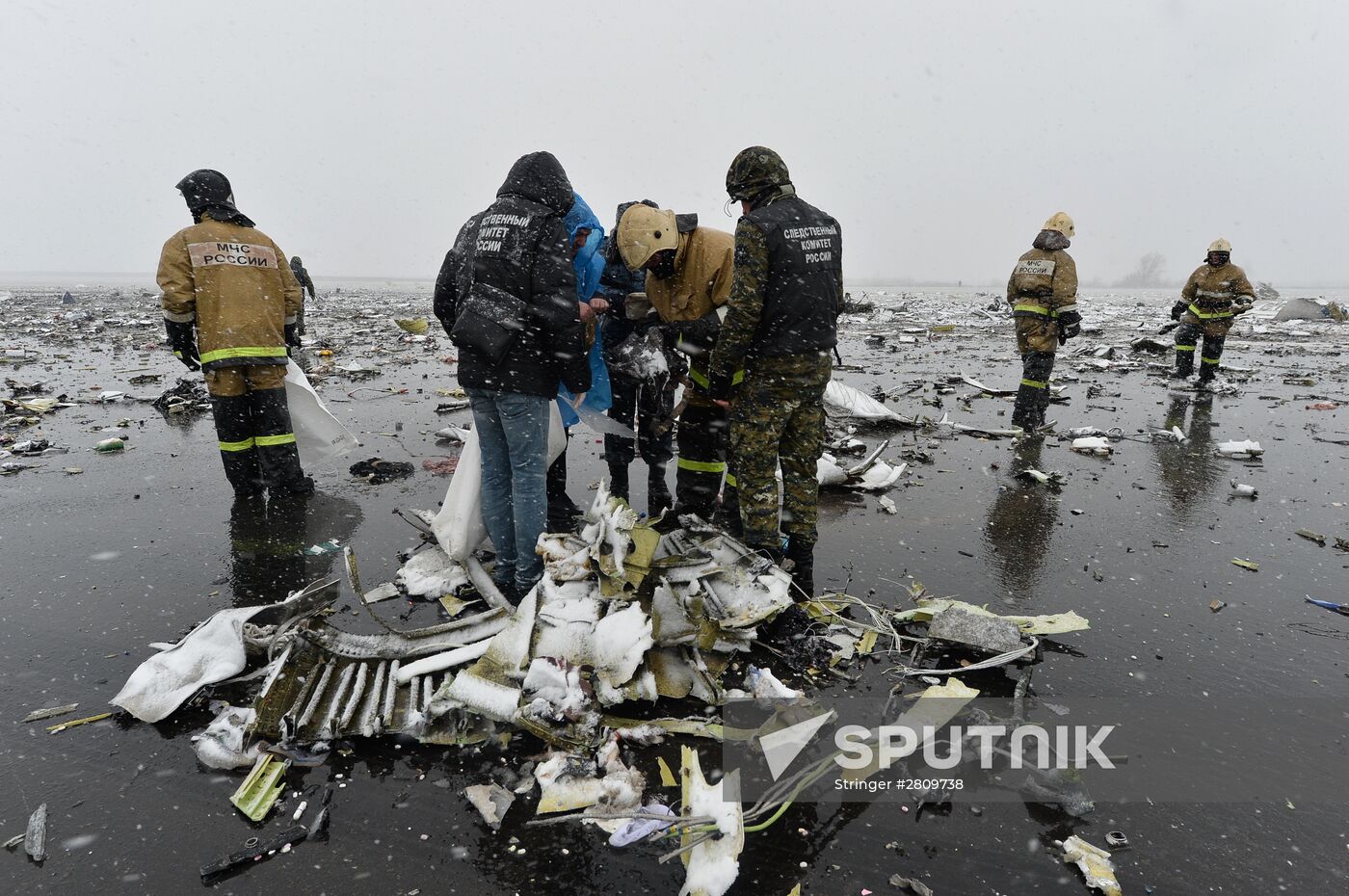 Boeing-737-800 passenger jet crashes in Rostov-on-Don airport