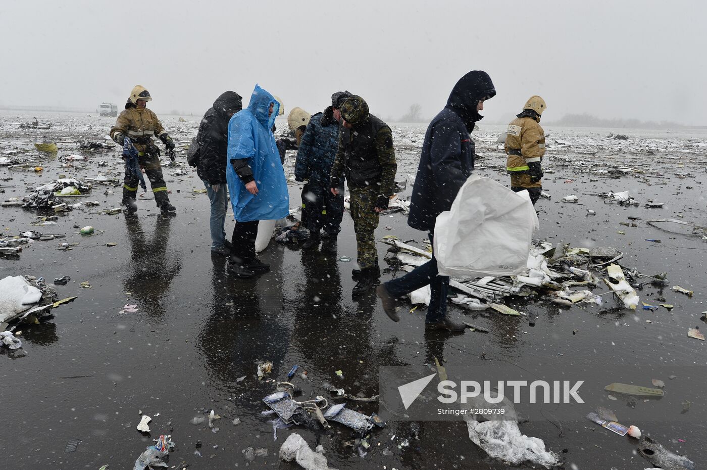 Boeing-737-800 passenger jet crashes in Rostov-on-Don airport