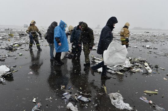 Boeing-737-800 passenger jet crashes in Rostov-on-Don airport