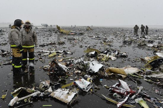 Boeing-737-800 passenger jet crashes in Rostov-on-Don airport