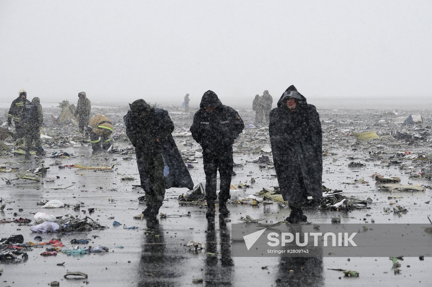 Boeing-737-800 passenger jet crashes in Rostov-on-Don