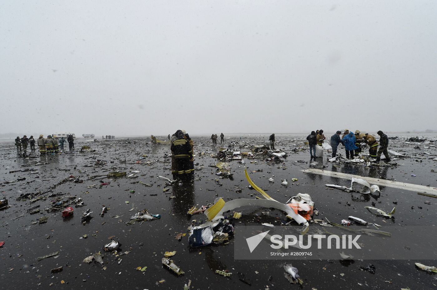 Boeing-737-800 passenger jet crashes in Rostov-on-Don airport