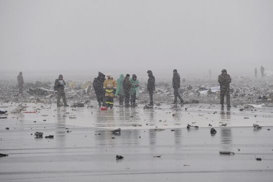 Boeing-737-800 passenger jet crashes in Rostov-on-Don airport