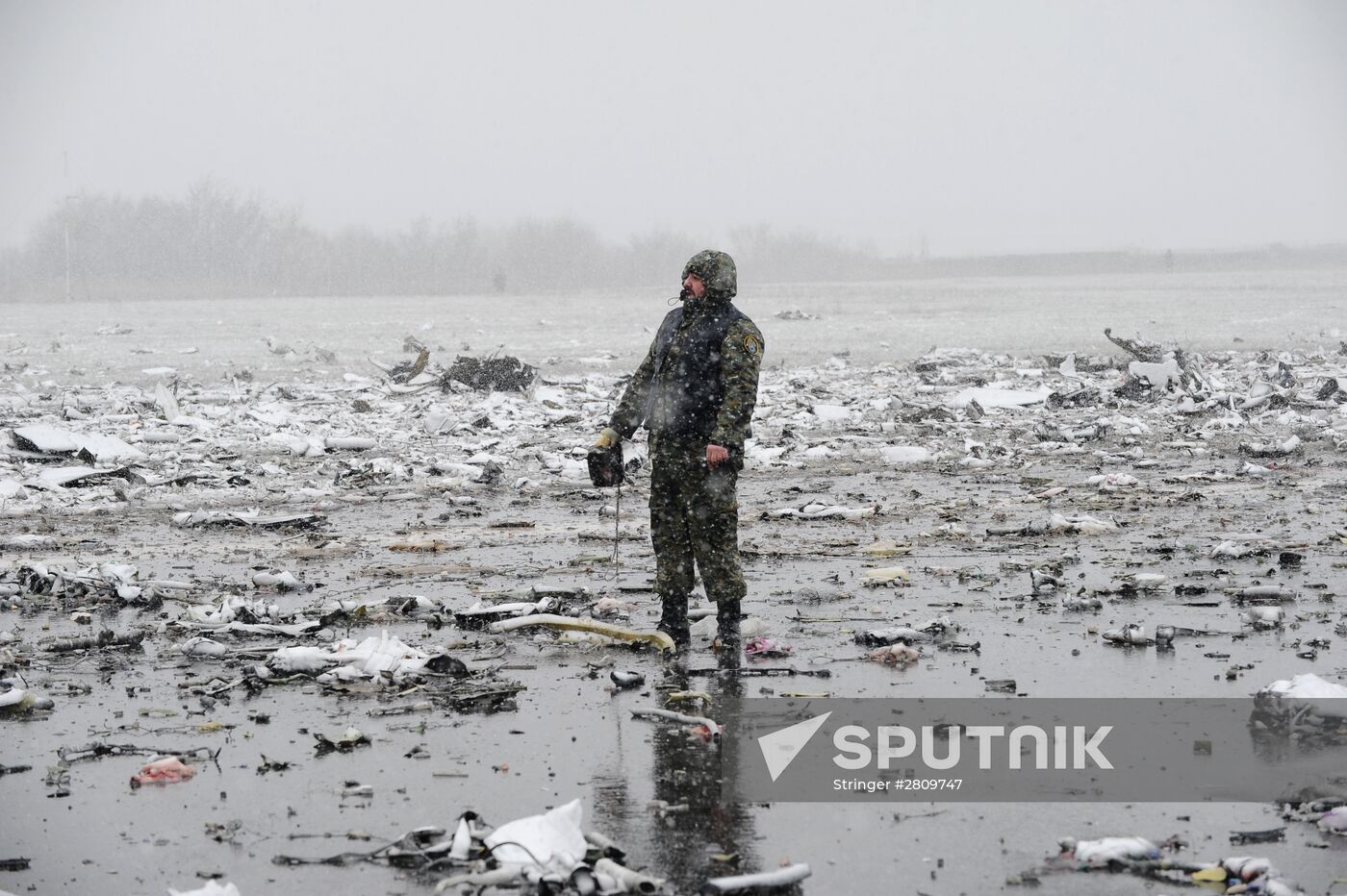 Boeing-737-800 passenger jet crashes in Rostov-on-Don
