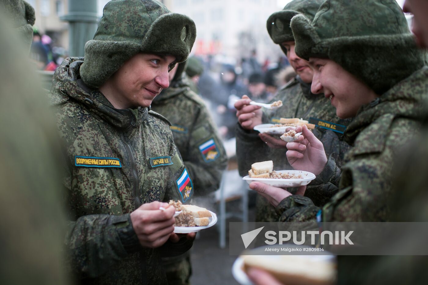 "Enlistment Contract is Your Choice" campaign in Omsk