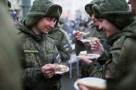 "Enlistment Contract is Your Choice" campaign in Omsk