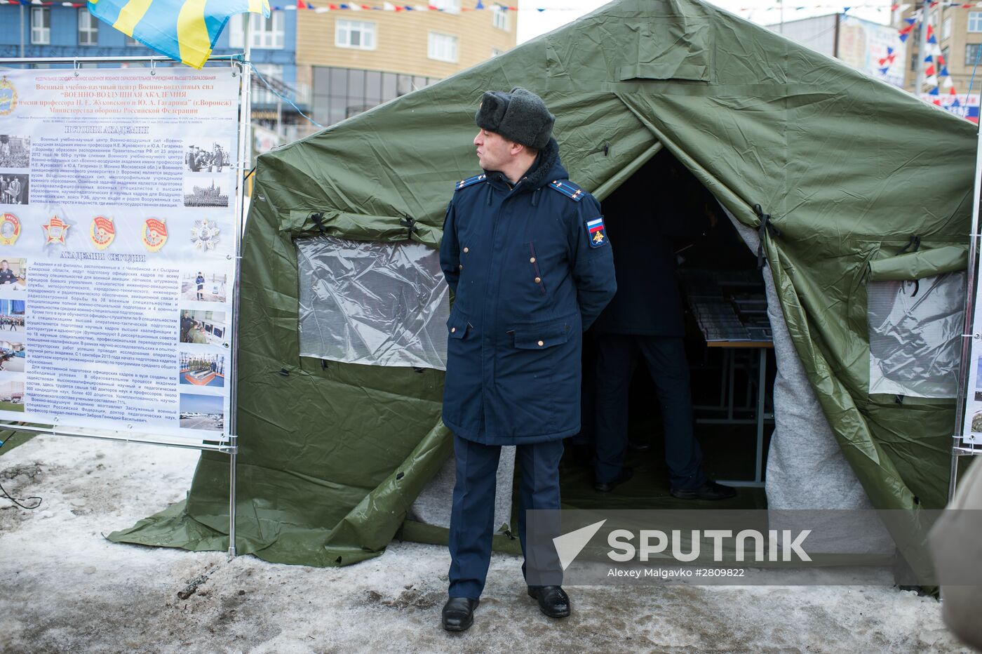 "Enlistment Contract is Your Choice" campaign in Omsk