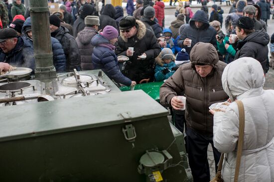 "Enlistment Contract is Your Choice" campaign in Omsk