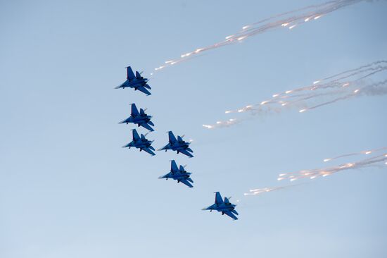 "Enlistment Contract is Your Choice" campaign in Omsk