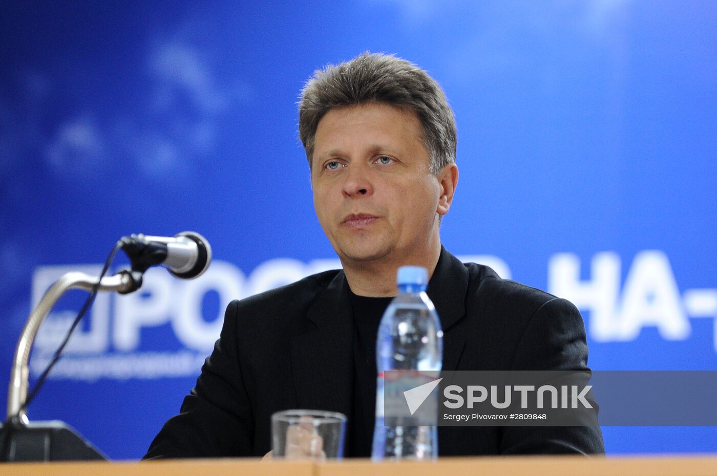 Boeing-737-800 passenger jet crashes in Rostov-on-Don airport