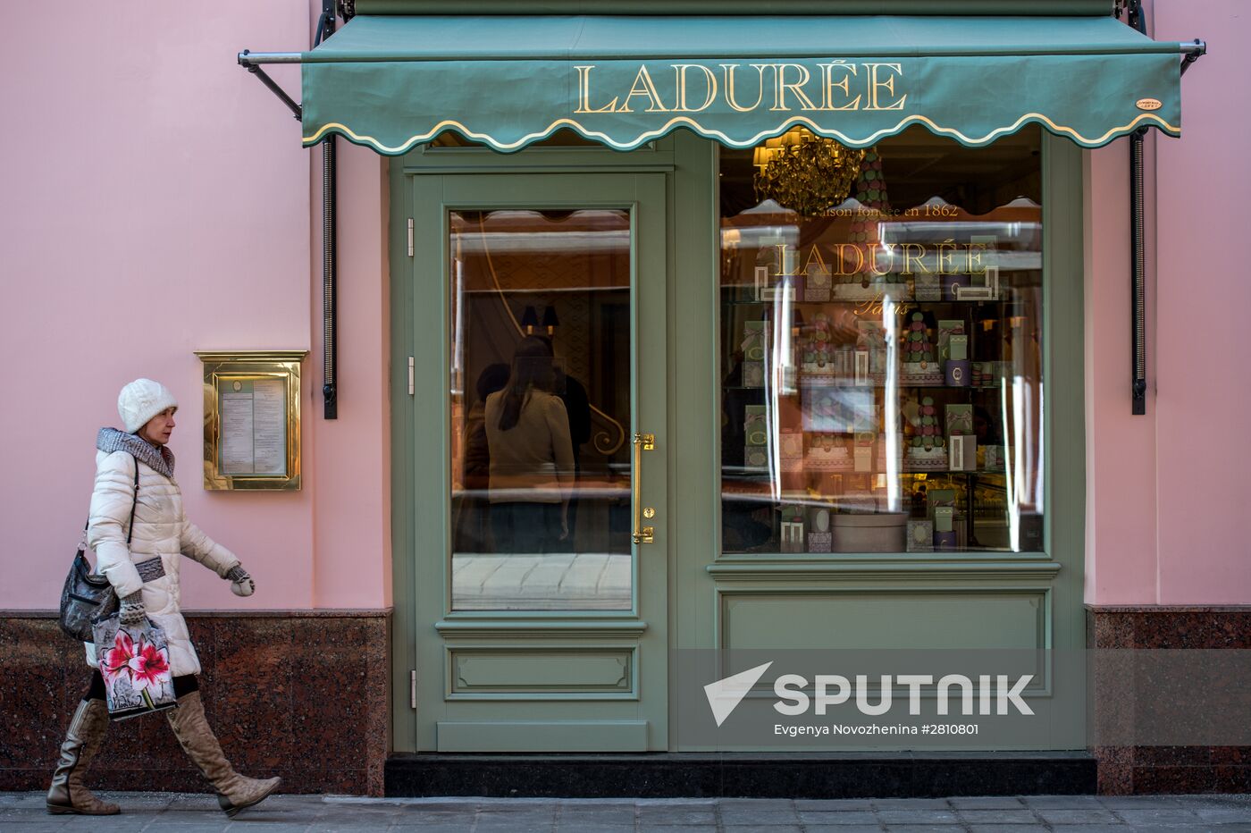 Ladurée bakery in Moscow