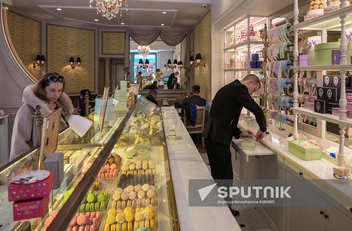 Ladurée bakery in Moscow