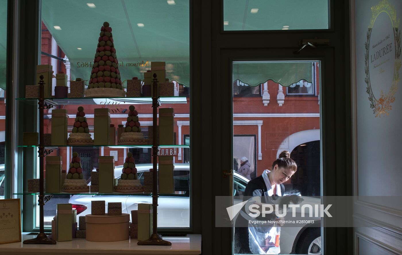 Ladurée bakery in Moscow