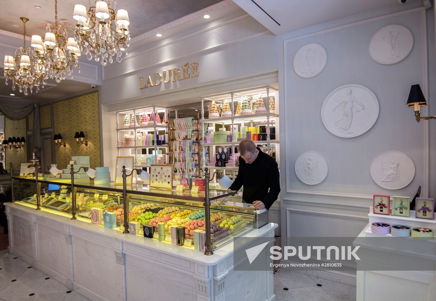 Ladurée bakery in Moscow