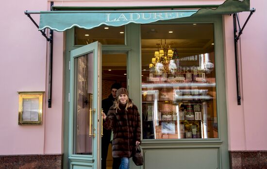 Ladurée bakery in Moscow