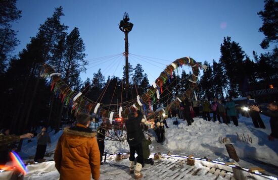 Making the world's largest dreamcatcher