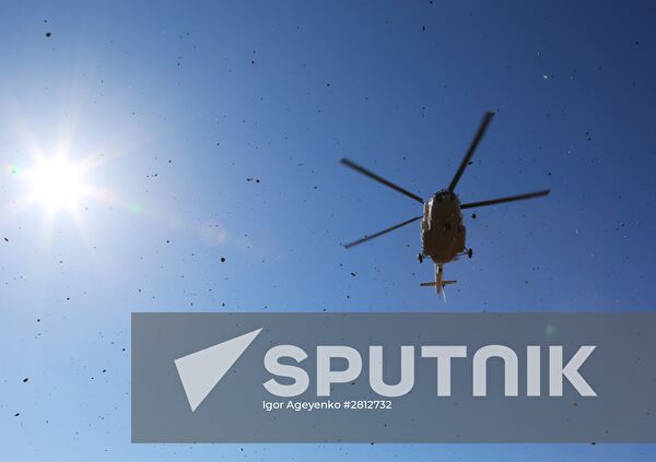 Russian EMERCOM rescue workers conduct airborne training exercise in Amur region
