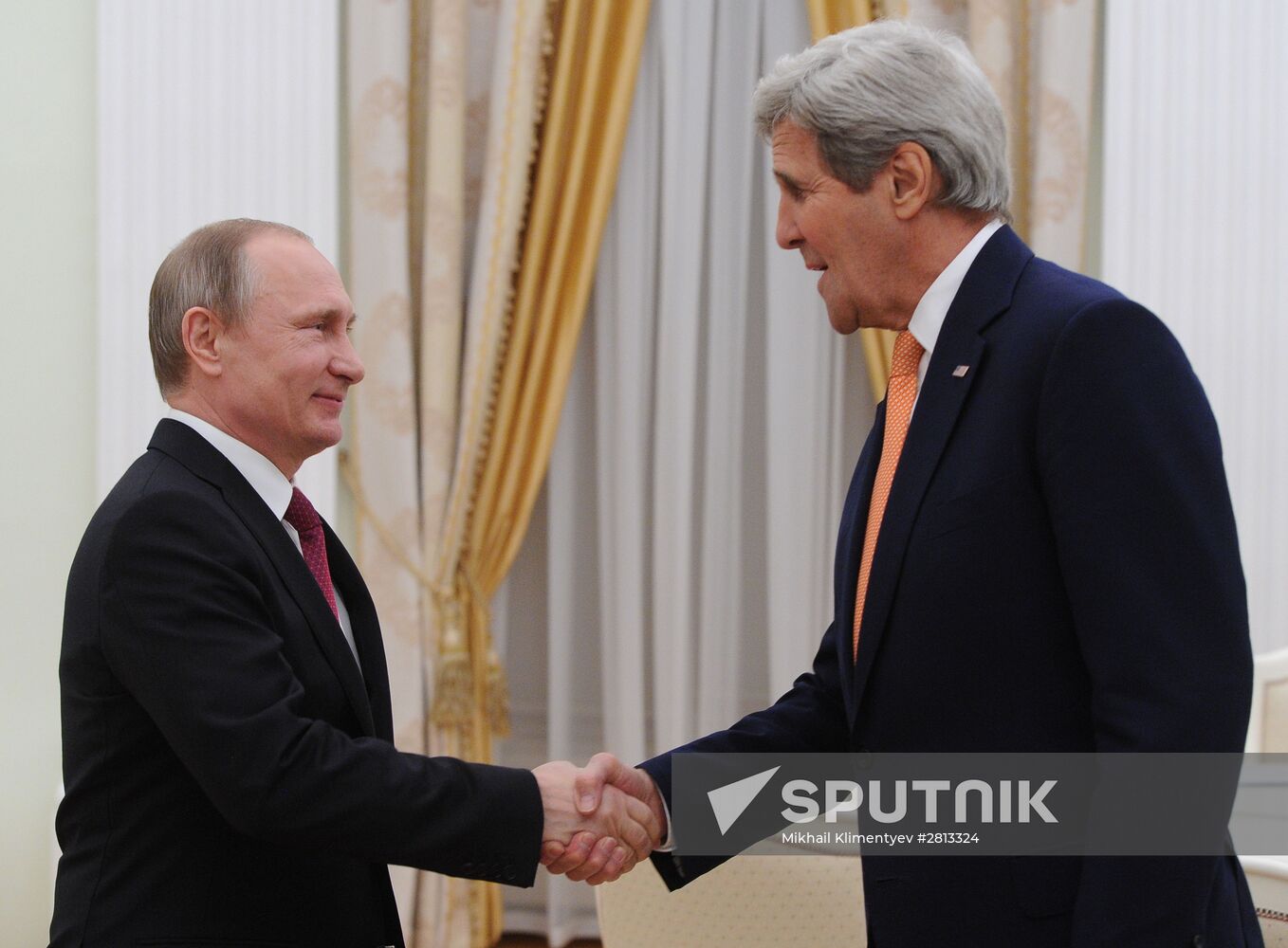 President Putin meets with US Secretary of State John Kerry
