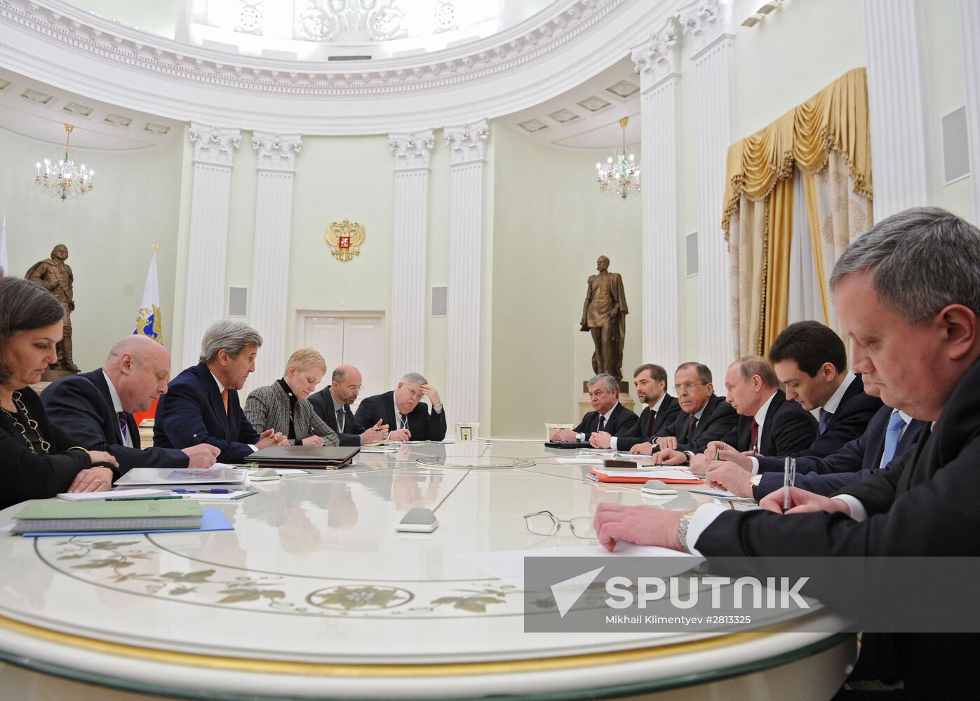 President Putin meets with US Secretary of State John Kerry