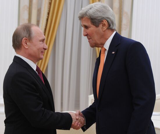 President Putin meets with US Secretary of State John Kerry