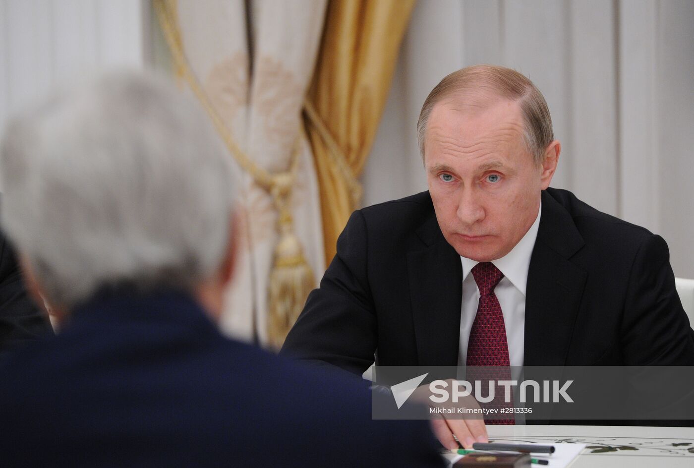 President Putin meets with US Secretary of State John Kerry