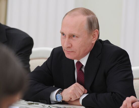 President Putin meets with US Secretary of State John Kerry