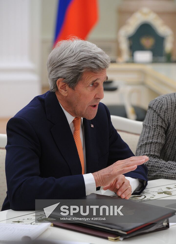 President Putin meets with US Secretary of State John Kerry