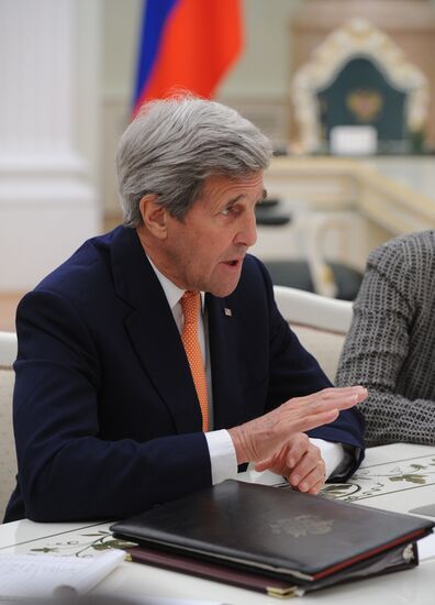 President Putin meets with US Secretary of State John Kerry