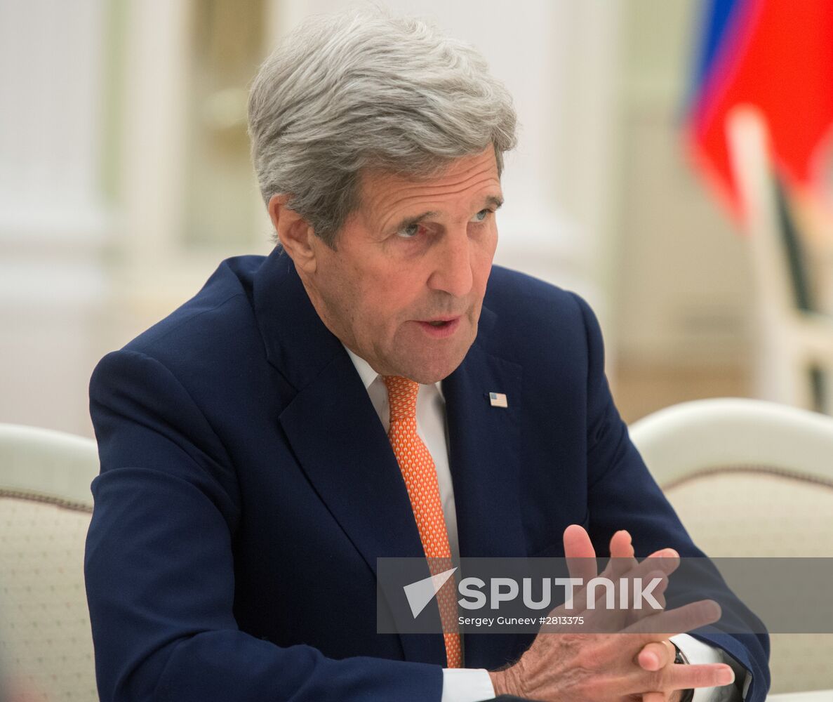 President Putin meets with US Secretary of State John Kerry