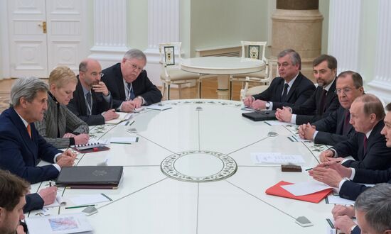 President Putin meets with US Secretary of State John Kerry