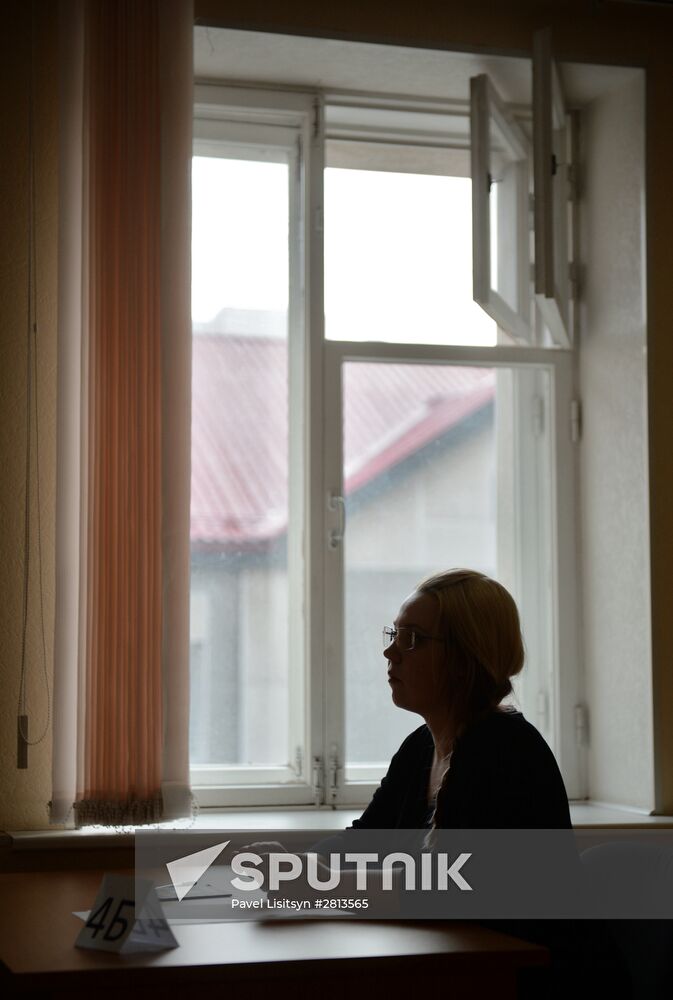 School-leavers take their Unified State Exam in Russian early