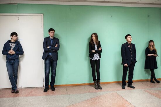 School-leavers take their Unified State Exam in Russian early