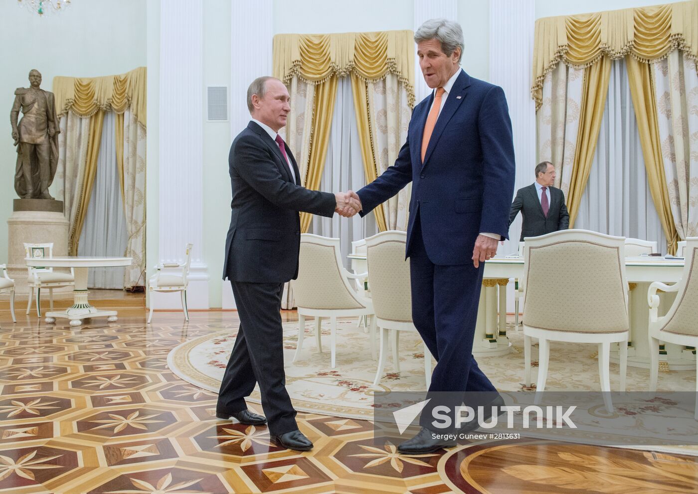 President Vladimir Putin meets with US Secretary of State John Kerry