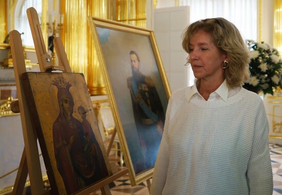 Icon of the Mother of God "Quick to Hearken" return ceremony