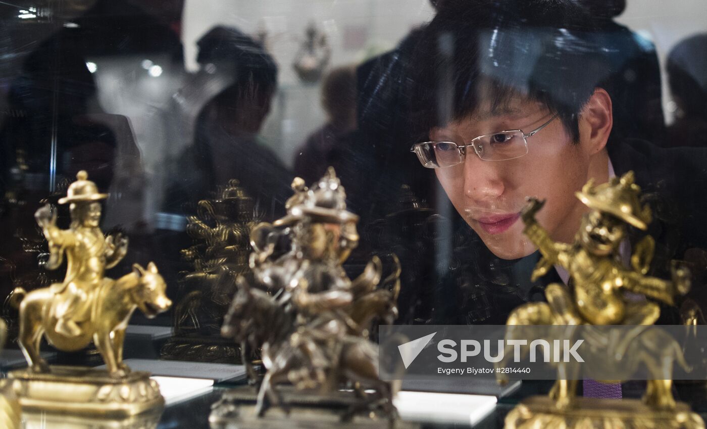 40th Russian Antique Salon opening