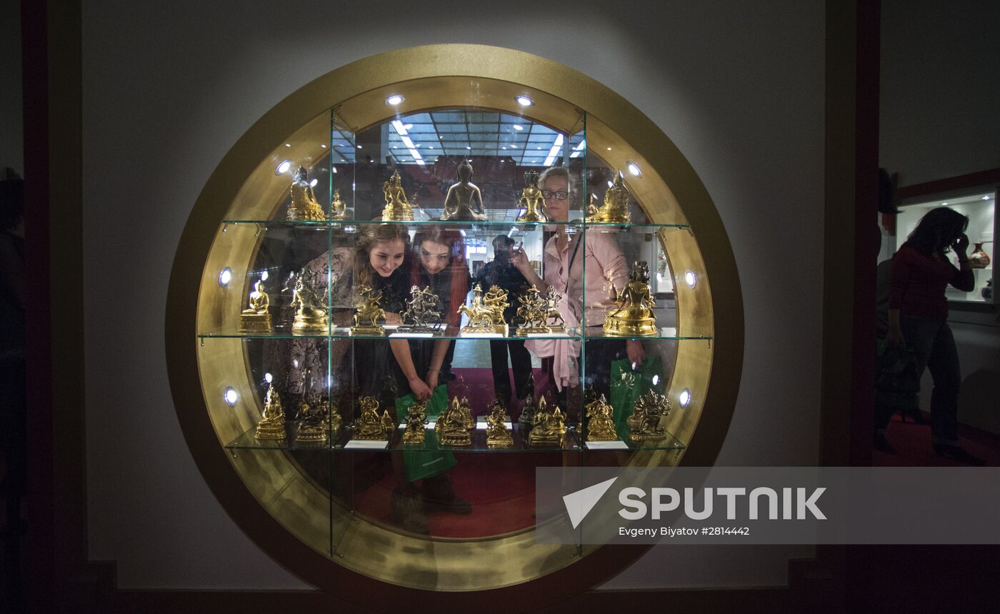 40th Russian Antique Salon opening