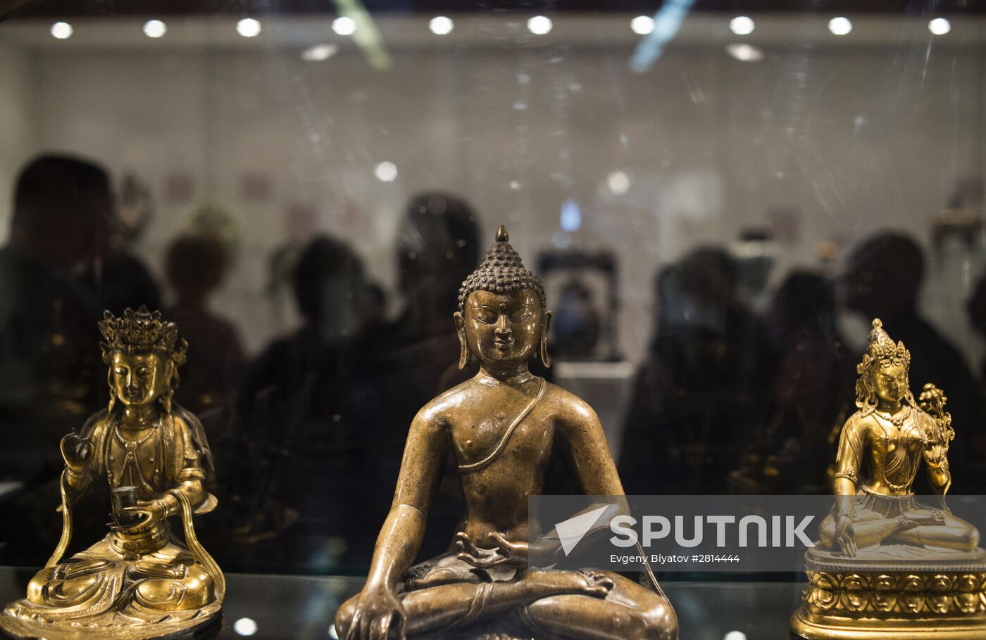 40th Russian Antique Salon opening