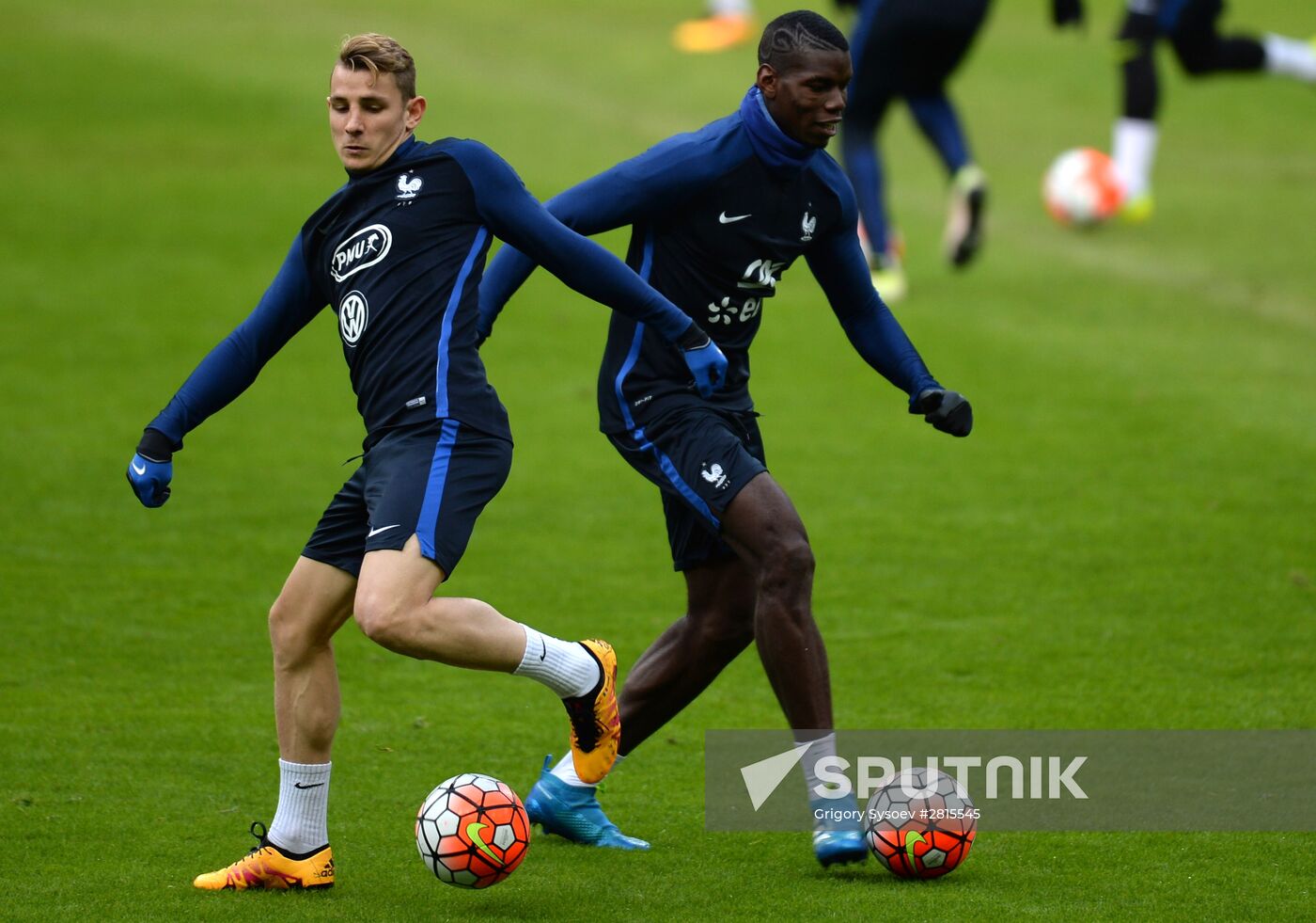 French national football team holds training session