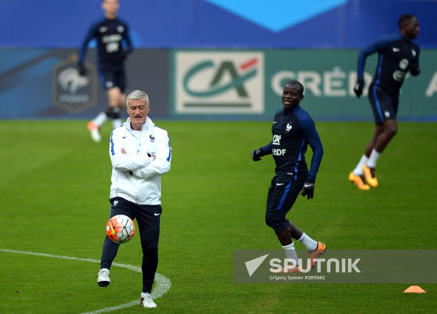 French national football team holds training session
