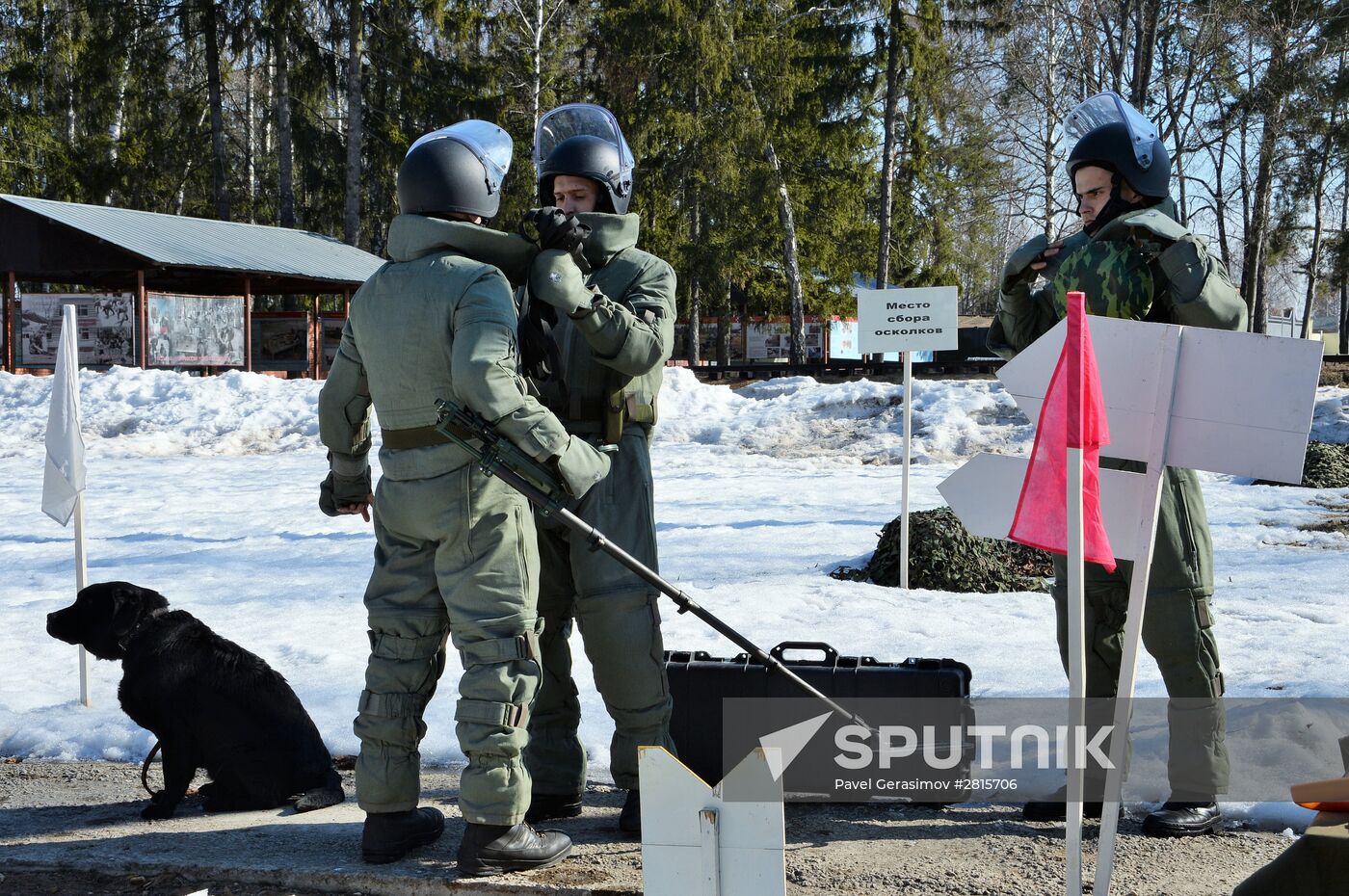 Combat engineers of the Russian Defense Ministry prepare to leave for Syria's Palmyra