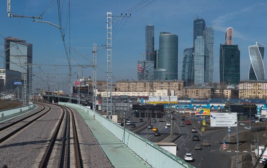Sergei Sobyanin inspects Smaller Moscow Belt Railway